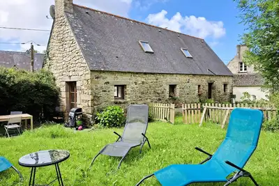 Image de Landromiou - Belle maison avec jardin