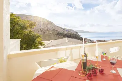 Image de Apartment with private balkony and seaview