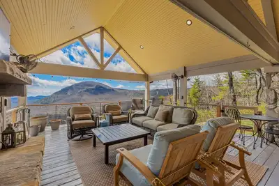 Image de Honey Bear Ridge: Mtn Views w/ Wrap-Around Porch, Firepit in Continental Cliffs