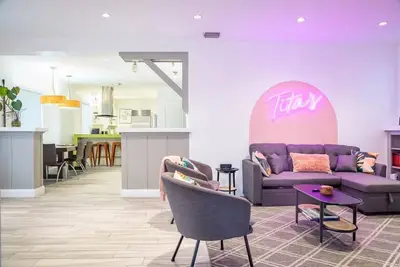 Image de Tita's House: Stylish Stay centrally-located in Brickell w\/ Pool