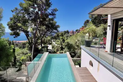 Image de Villa Bouvreuils 5* Californienne vue mer, piscine