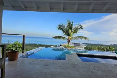Image de 5 bed mountaintop villa