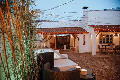 Um Recanto Acolhedor, 4 Quartos Cheios de Charme! Pátio Alentejano C/piscina