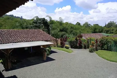 Image de Eco-hotel Las Mercedes/6 Hab Wifipiscinacomfort