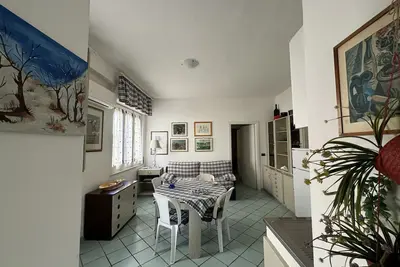 Image de Lovely apartment 1 minute walk from the lovely beach of Copanello