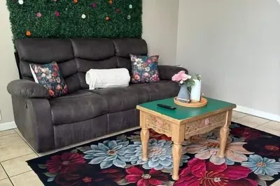 Image de Vintage Garden in the City Home