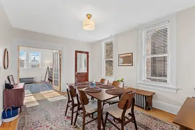 Image de 3* Bedroom House in Walker's Point Mke