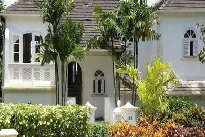 Image de Luxury 3 bedroom in elite gated golf community