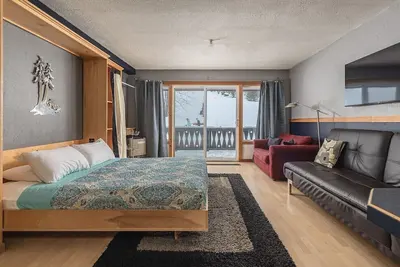 Image de Girdwood Studio Retreat Sleeps 4