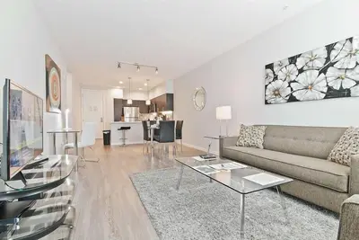 Image de Walk to Beach | Waterfront 1br | Coronado