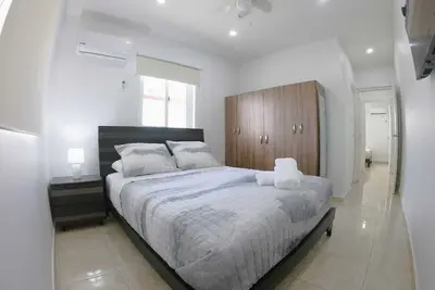 Image de Casa Familiar 8 min de Eagle Beach, Ext. Agradable