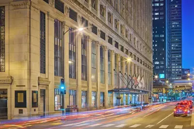 Image de 2 Connecting Suites at a 4. 5⭐️ Hotel