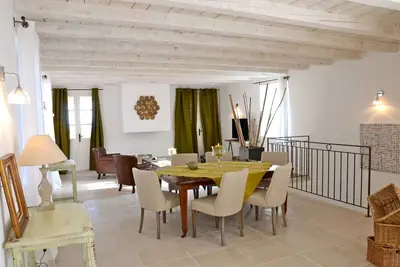 Image de Domaine de Coulon _ \"Saint Gély\" _ 4ch 8p _ Hameau privé entre Cèze et Ardèche