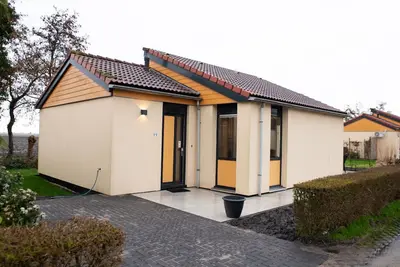 Image de Bungalow bien-ĂŞtre avec bain Ă remous et sauna