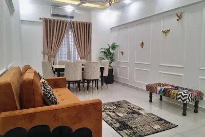 Image de Zaha Homes-Grand 3br apt by Snl, Shaheed-e-Millat Road