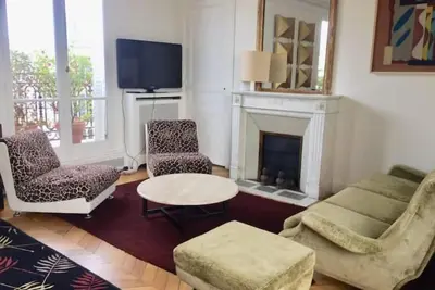 Image de Superbe appartement haussmanien avec vues