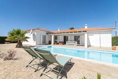 Image de Peaceful stylish coastal villa