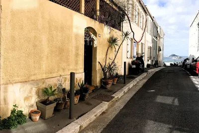 Image de Rare, maison à Endoume