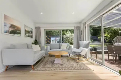 Image de Modern Sanctuary on the reserve