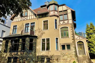 Image de Family groups up to 22 persons, 400 sq. m. , 8 bedrooms, 3 apartments, 3 bathrooms, 3 kitchens