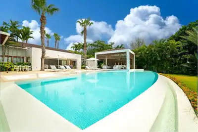 Image de Please Inquire Before Booking – Luxury Villa