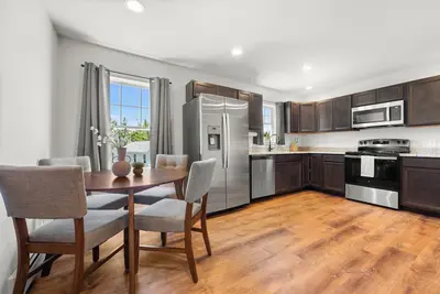 Image de Begin your adventure on Mount Desert Island with Maine's premier vacation destination! \"37a \"