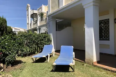 Aloha Gardens 2 bed 2 bath peaceful ground floor