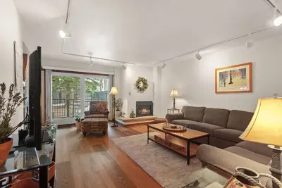 Image de Central location to all that Dillon has to offer! Beautiful 3br Condo close too