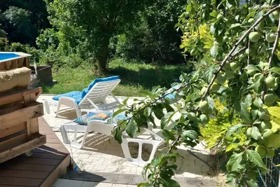 Image de Villa avec jardin et piscine en Centre Village