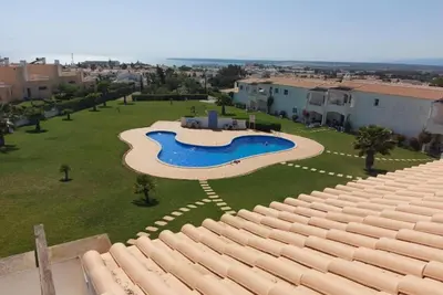 Image de Apartamento no Condomínio Baia Village com Piscina