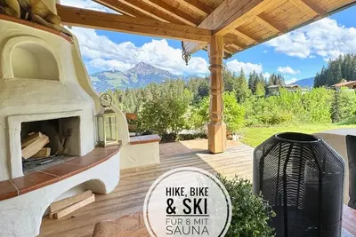 Image de 5 Panorama Chalet mit Privater Sauna by Belle-stay