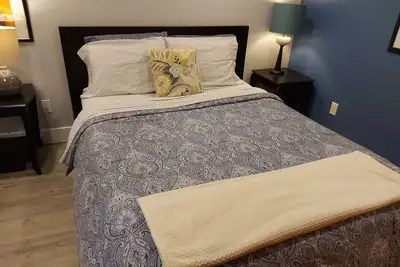 Image de New stylish apartment in century home 5 minutes to everything Downtown Kitchener