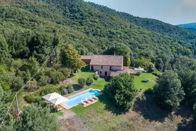 Image de Villa à Palagio avec 4 chambres à coucher, 8 couchages