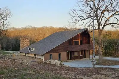 Image de The ultimate fishing retreat, situated between Truman Lake and the Osage River