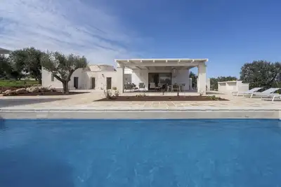 Image de Stylish Villa with Panoramic View, Infinity Pool, Just 15 Min. from Top Beaches