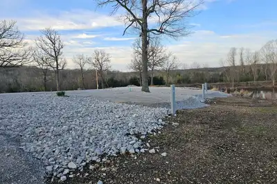 Image de Rv Overnight  Spots and Long-term Sites