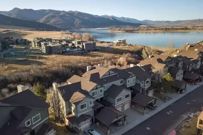 Image de Lakeside Funscape Ls33 | Ski & Snowboard | Hot Tub