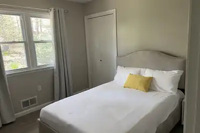 Image de 14 minutes to University of Maryland, Close to Washington Dc/Tyson's Corner