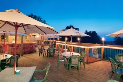 Image de Modern Studio at Lakeview Golf Resort w Bbq Area