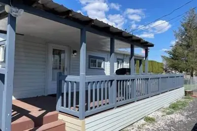 Image de Fun Farmhouse with lots of space and no neighbors