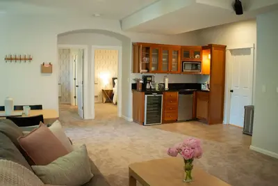 Image de 2 bedroom in West Linn!