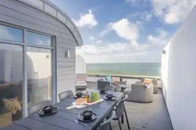 Image de 66 Pentire - Sea View & Free Parking