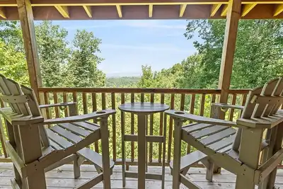 Image de Dolly's Lodge # 3 (2-Bedroom Condo) with Mountain view by RedAwning