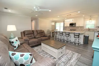 Image de 4 Bed/3 Baths Cartersville Convenient Stepless Ranch fast Wifi & cable/streaming