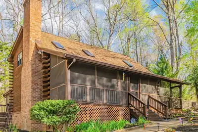 Image de •Dog Friendly•Hot Tub•Firepit•King Bed•Grill•Ac