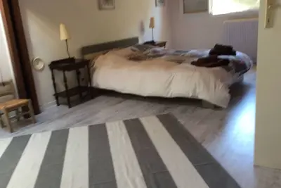 Image de Maison de campagne avec piscine sur un airial