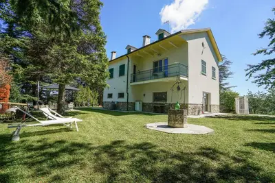Image de Maison confortable Ă Marsaglia avec.