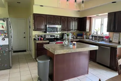 Image de 3 bed, 2. 5 bath home in the heart of Oshkosh available for Eaa week!