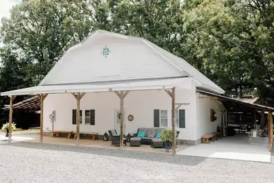 Image de Accommodations with a Touch of Southern Charm