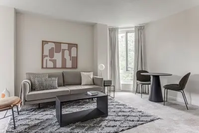 Image de Beautiful 3br 2ba Condo in back bay heart